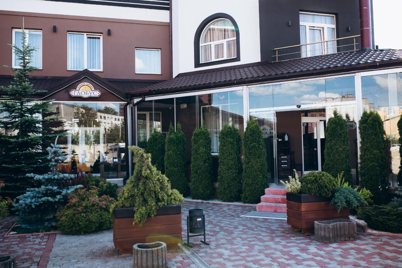 Globus Hotel Petrikov  المظهر الخارجي الصورة