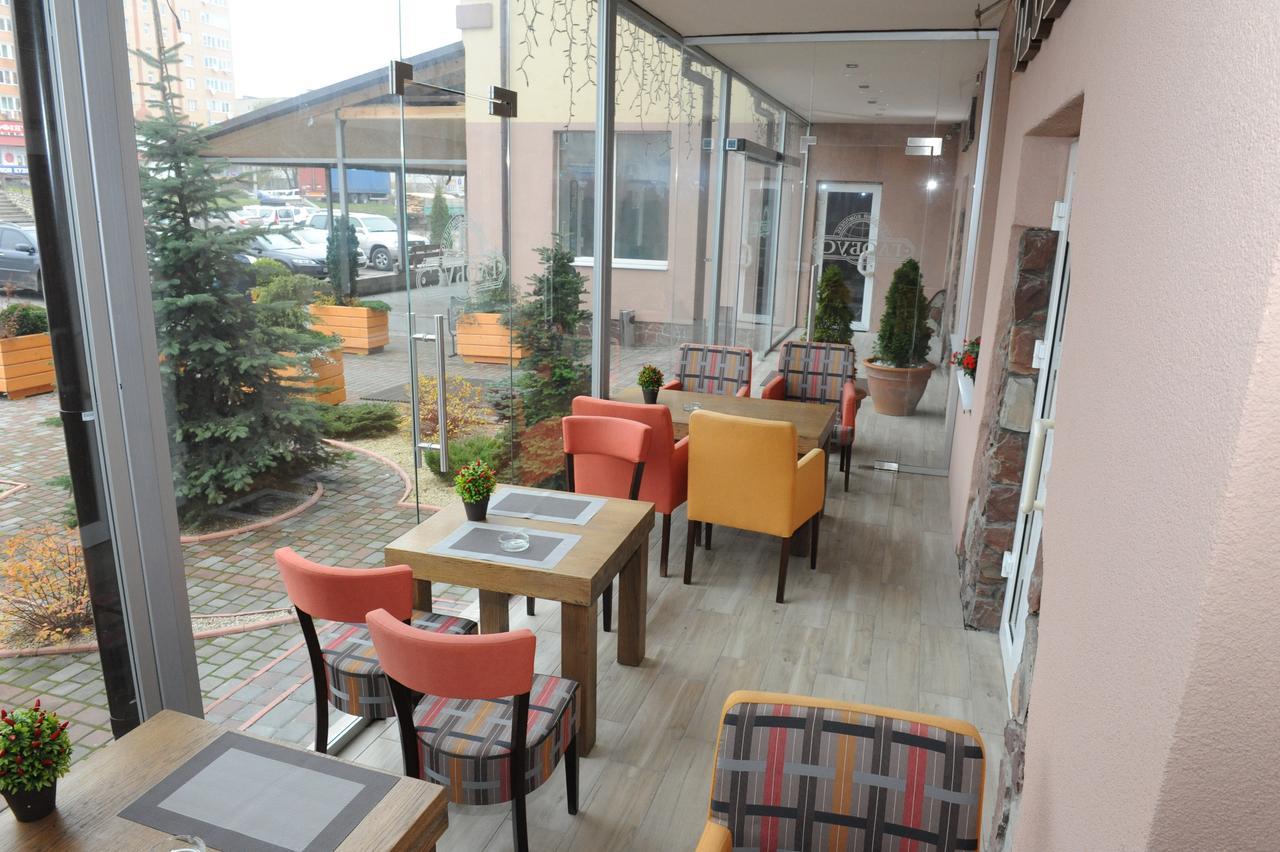 Globus Hotel Petrikov  المظهر الخارجي الصورة