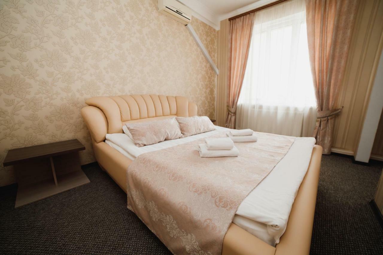 Globus Hotel Petrikov  المظهر الخارجي الصورة